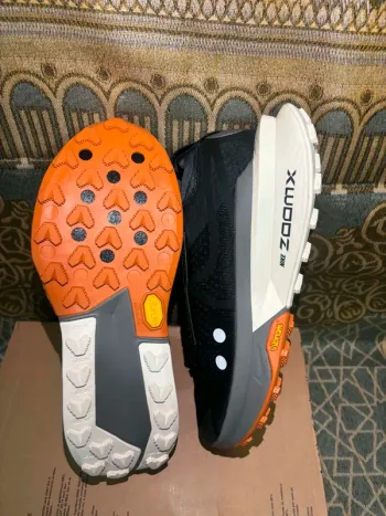 Nike Zoomx Zegama Trail 2 bike usato — immagine 9 di 15