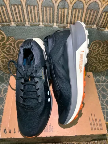 Nike Zoomx Zegama Trail 2 bike usato — immagine 5 di 15