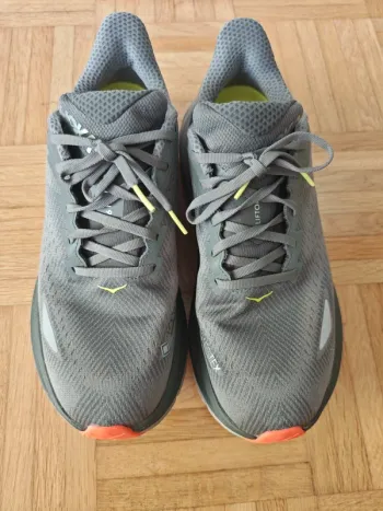 Hoka Clifton 9 GTX bike d'occasion — image 2 sur 6