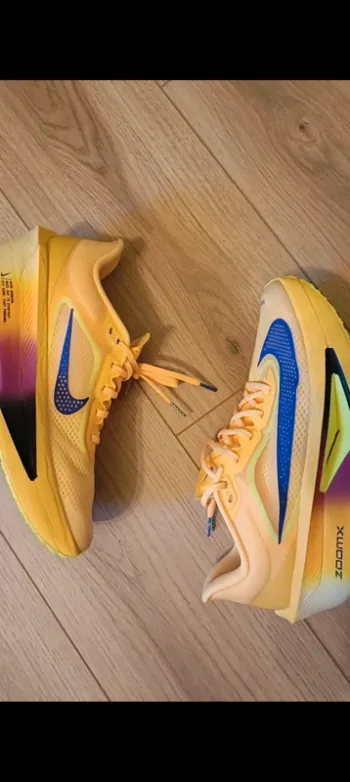 Used Nike Zoom Fly 6 bike