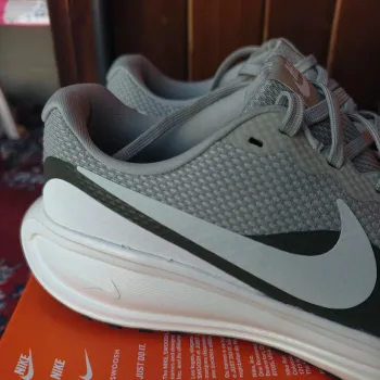 Gebrauchtes Nike Revolution 8 bike — Bild 9 von 15