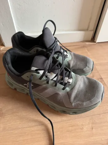 Gebrauchtes On Running Cloudrunner bike