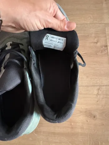 Gebrauchtes On Running Cloudrunner bike — Bild 6 von 7