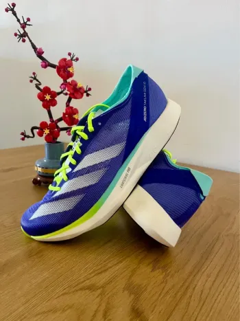 Gebrauchtes Adidas Adizero Takumi Sen 10 bike