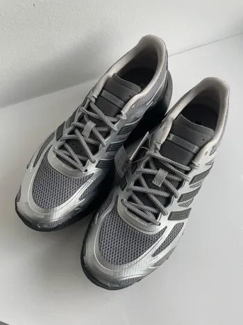 Used Adidas Adizero bike — image 3 of 6