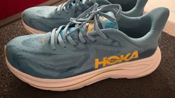 Käytetty Hoka Scarpe bike — kuva 4 / 5