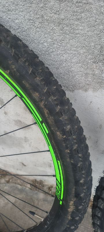 Used Syncros Wheels bike — image 4 of 4