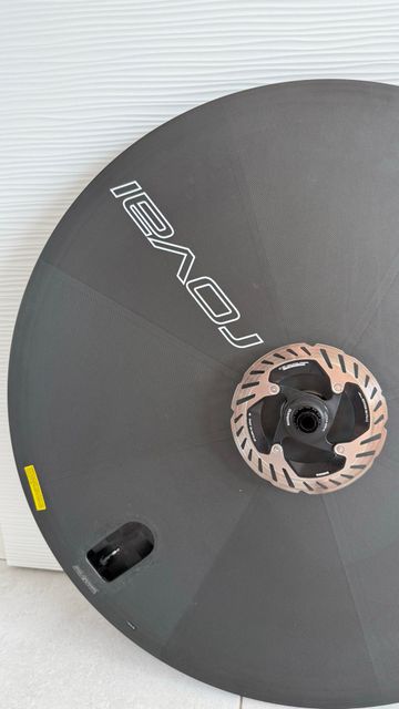 Used Roval Roue arriere 321 2024 bike — image 2 of 11