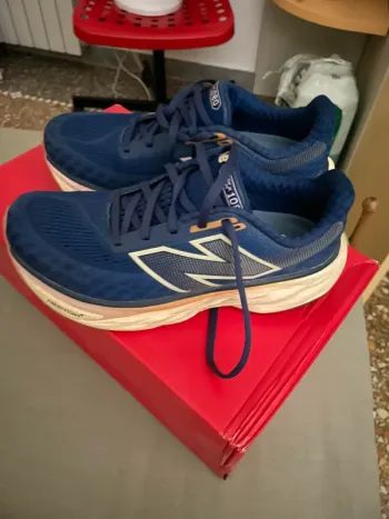 Used New Balance 1080 bike — image 3 of 5