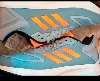 Adidas shoes unisex size 39 bike d'occasion — image 9 sur 10