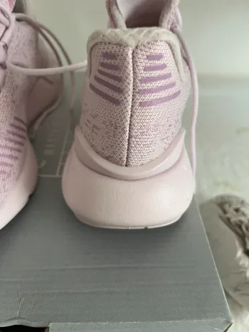 Used Adidas Ultraboost 22 bike — image 4 of 6