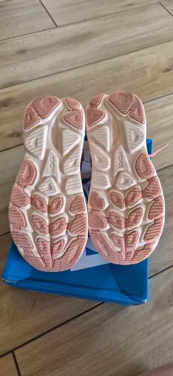 Used Hoka Clifton 10 bike — image 4 of 6
