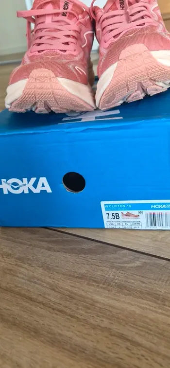 Used Hoka Clifton 10 bike — image 6 of 6