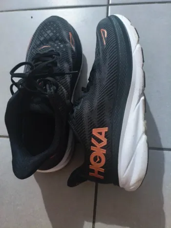 Gebrauchtes Hoka Running Shoes bike