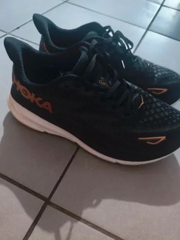 Gebrauchtes Hoka Running Shoes bike — Bild 5 von 7