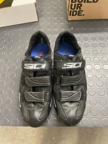 Sidi Road Cycling Shoes 2011 Cycling Shoes usato
