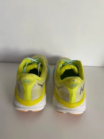 Used Hoka Clifton 9 bike — image 5 of 8