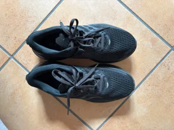Saucony Ride 15 Running Shoes usato