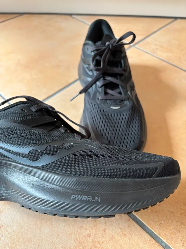 Tweedehands Saucony Ride 15 bike — afbeelding 4 van 8