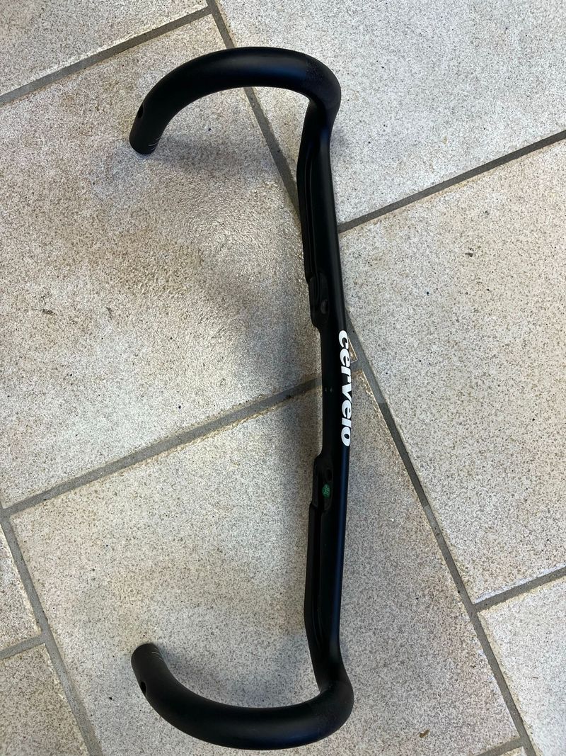 Used Cervelo Handlebar Cockpit