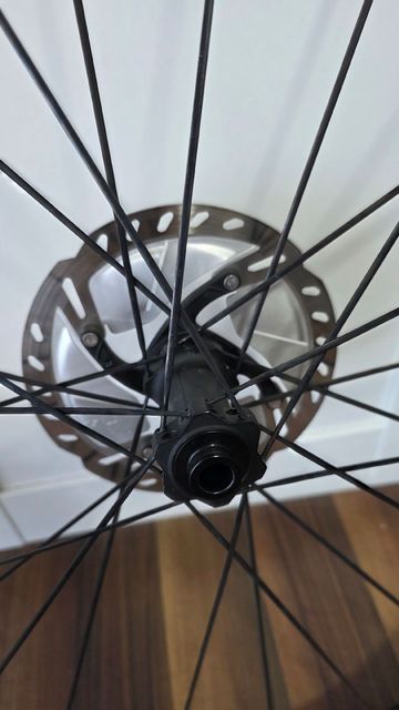 Brugt Dt Swiss E1850 23 Spline Wheelset 2022 bike — billede 10 af 13
