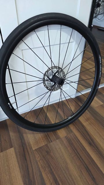 Brugt Dt Swiss E1850 23 Spline Wheelset 2022 bike — billede 9 af 13