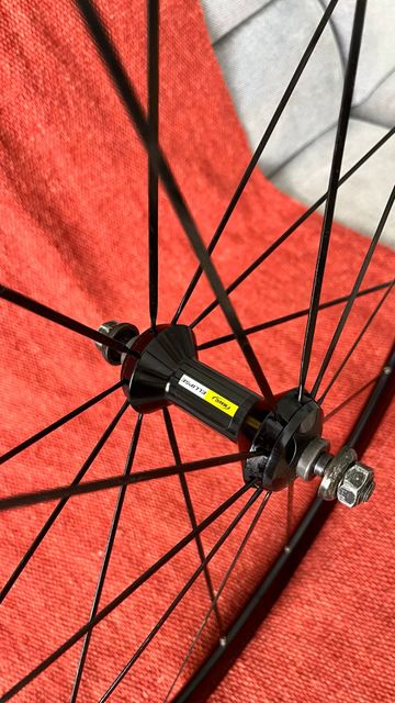 Mavic Ellipse Track Wheels bike d'occasion — image 2 sur 5
