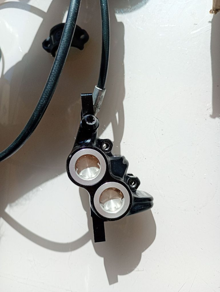 Brugt Magura MT5 e-stop 2026 bike — billede 2 af 7