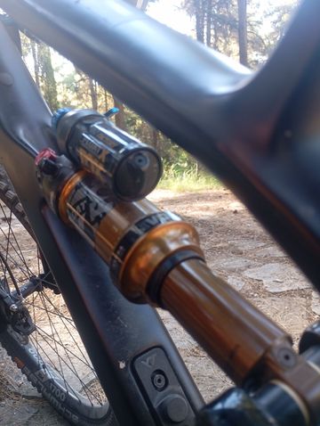 Used Fox Float X Factory 2024 bike — image 5 of 5