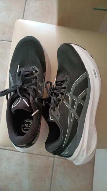 Używany Asics Gel Kayano 30 bike — zdjęcie 5 z 10