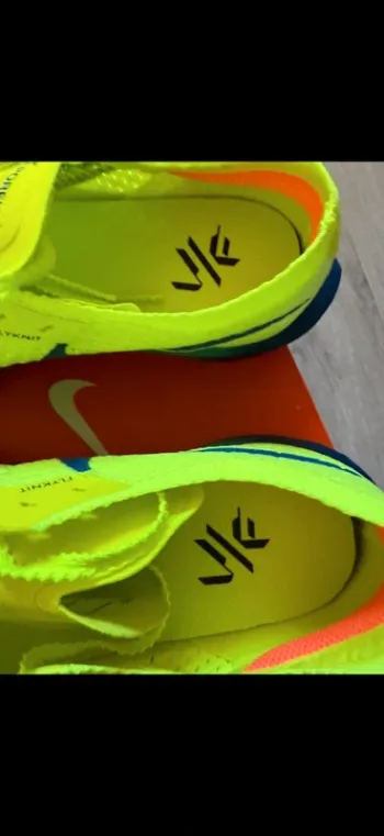 Käytetty Nike ZoomX Vaporfly Next% 3 bike — kuva 5 / 15