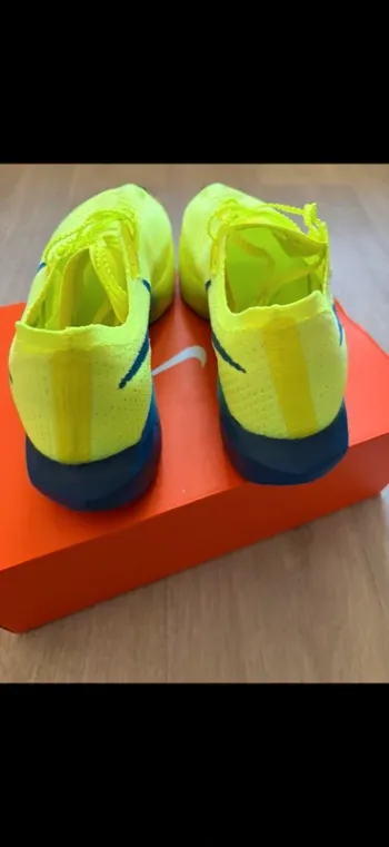 Käytetty Nike ZoomX Vaporfly Next% 3 bike — kuva 7 / 15