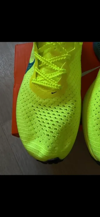 Käytetty Nike ZoomX Vaporfly Next% 3 bike — kuva 3 / 15