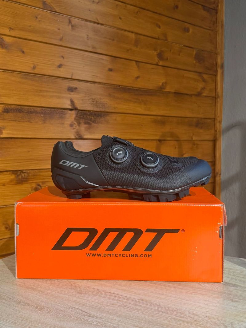 Käytetty Dmt MH10 XC Marathon MTB Shoes Cycling Shoes