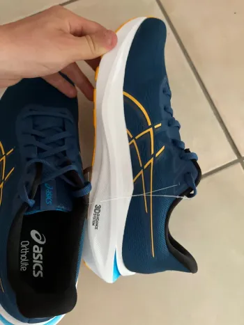 Gebrauchtes Asics Gel Roadmiles bike — Bild 9 von 10