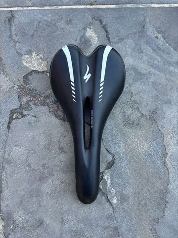 Specialized Saddle bike d'occasion — image 1 sur 3
