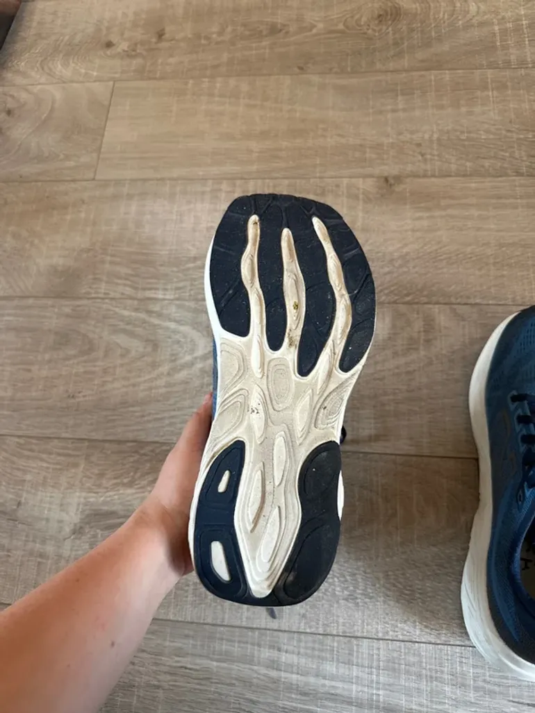 Używany New Balance Fresh Foam 880 bike — zdjęcie 2 z 5