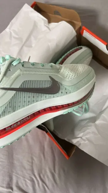 Używany Pegasus Nike Air Zoom Premium bike — zdjęcie 5 z 5