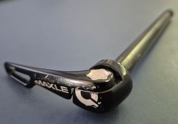 Used RockShox Maxle Ultimate bike