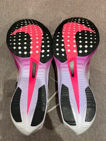 Gebrauchtes Nike ZoomX Vaporfly Next% 3 bike — Bild 2 von 4