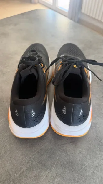 Brugt Asics Gel Cumulus 28 bike — billede 2 af 3