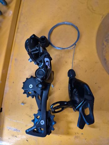 Sram GX Eagle 11v Derailleur and Shifter 2025 bike usato