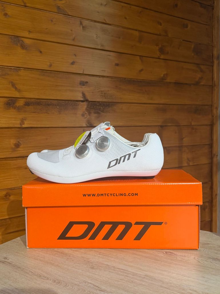 Dmt KR0 EVO Road Cycling Shoes | buycycle