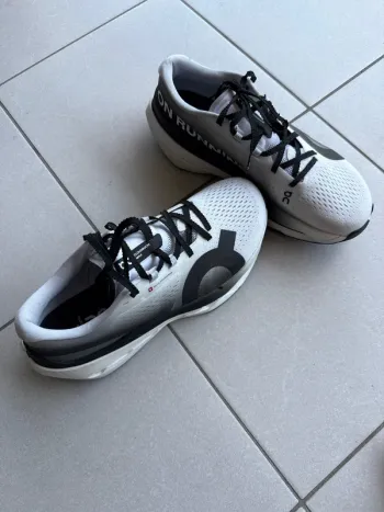 Gebrauchtes Scarpa Running Shoes bike — Bild 2 von 8