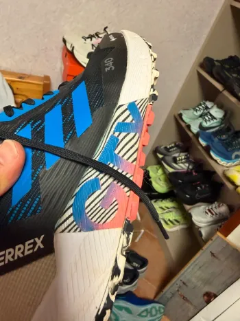 Käytetty Continental Adidas Terrex Gore-Tex 340 Trail bike — kuva 9 / 15