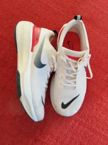 Brugt Nike Zoom X Invincible Run 3 bike