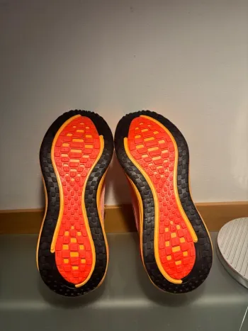 Použité Nike Vomero Plus bike — obrázek 4 z 6