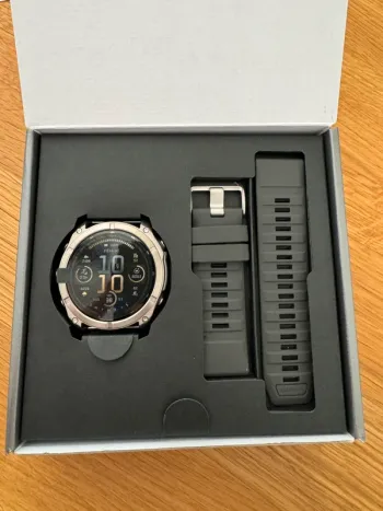 Tweedehands Garmin Fenix 8 Amoled Titanium 51 mm 2026 bike — afbeelding 3 van 3