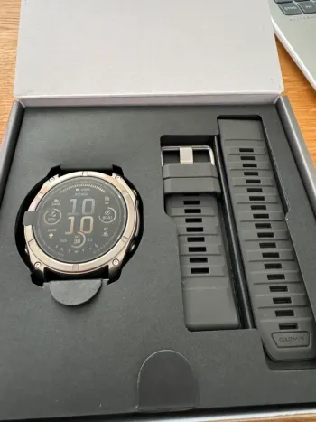 Gebrauchtes Garmin Fenix 8 Amoled Titanium 51 mm 2026 bike