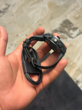 Used Garmin fenix 8 47 mm bike — image 3 of 5